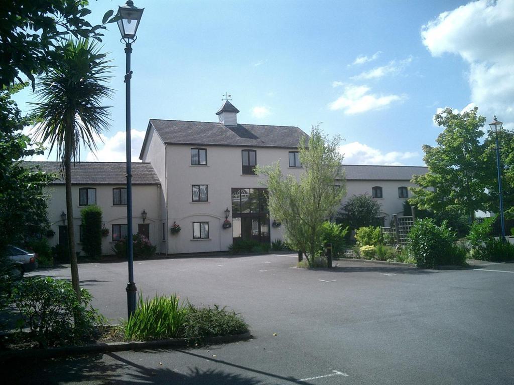 Church Guesthouse Cardiff Exterior photo